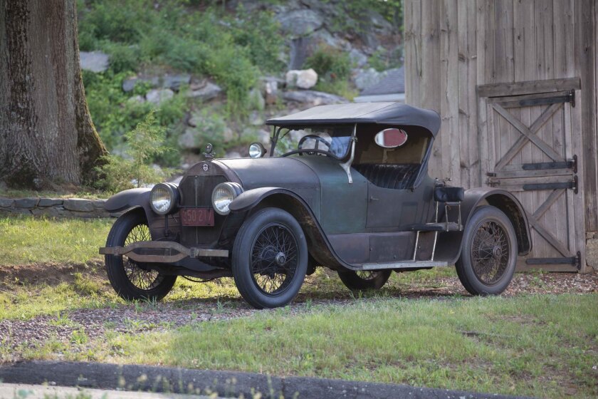 Pebble Beach 2016 Car Enthusiasts Embrace Old Cars Rust