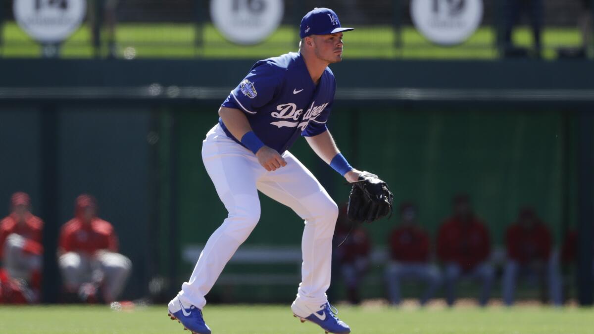 Dodgers recall infielder Gavin Lux for second time this week - Los