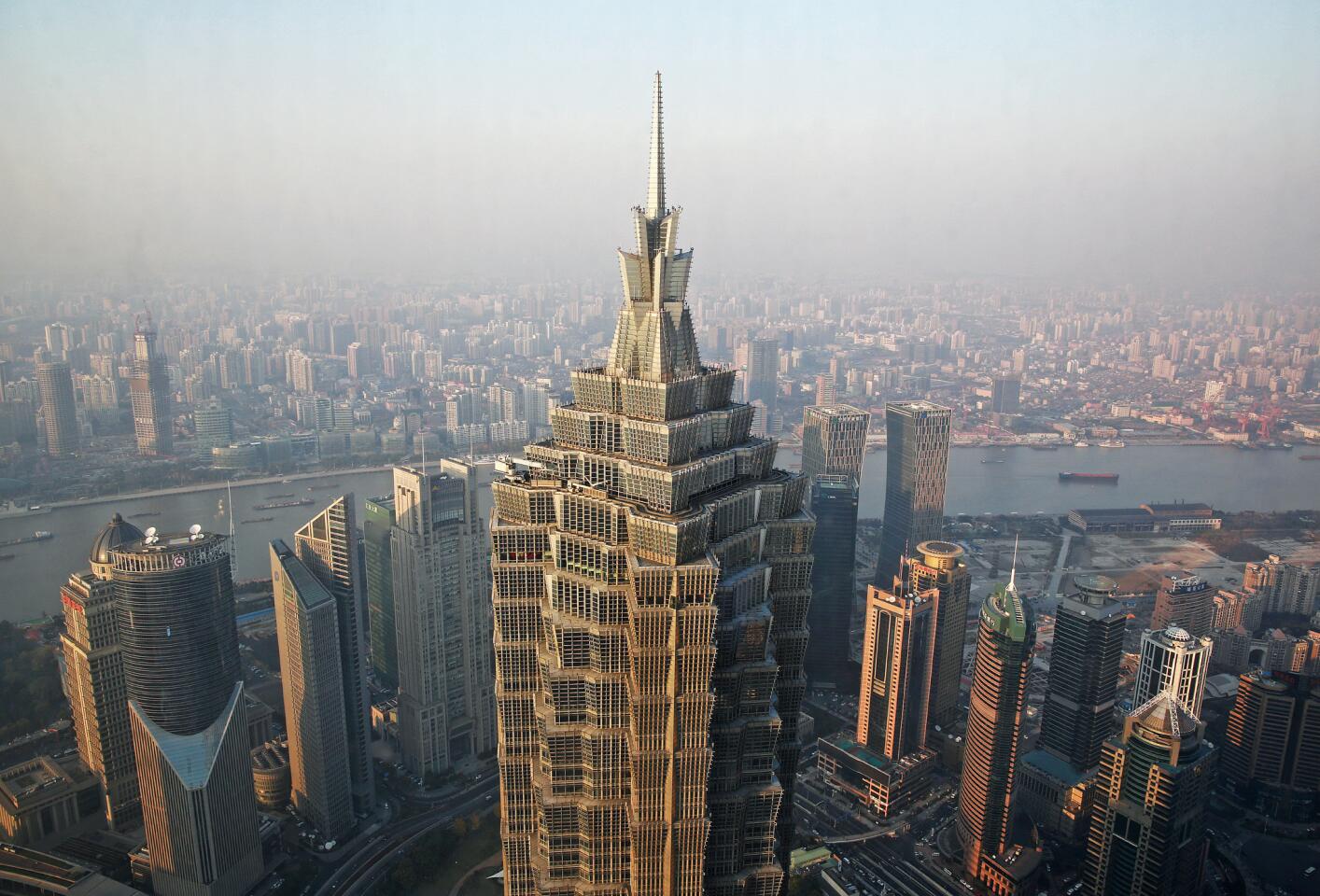 Shanghai boasts three towers on this list. The Jin Mao Tower features retail and office space and hosts the Grand Hyatt Shanghai on floors 53 to 87. The building also boasts the world’s longest laundry chute.