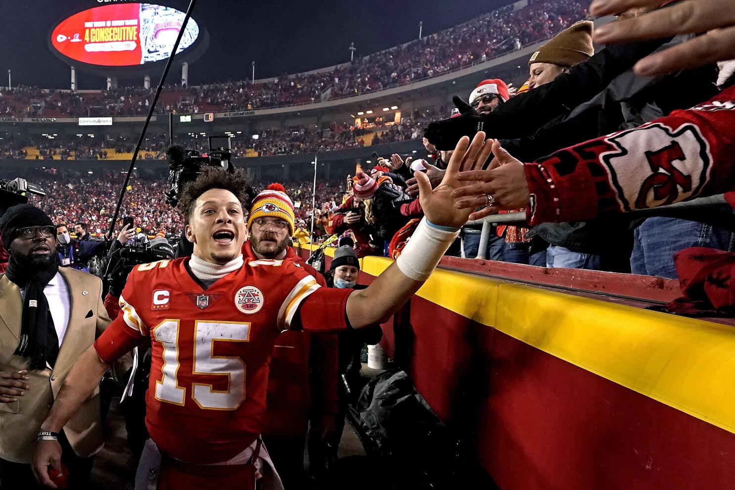 Poised and confident, Mahomes has KC back in AFC title game - The San Diego  Union-Tribune