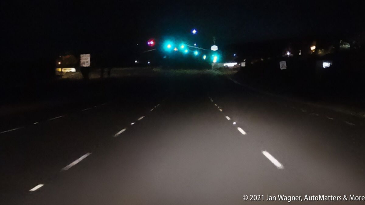 Driving toward distant traffic lanes