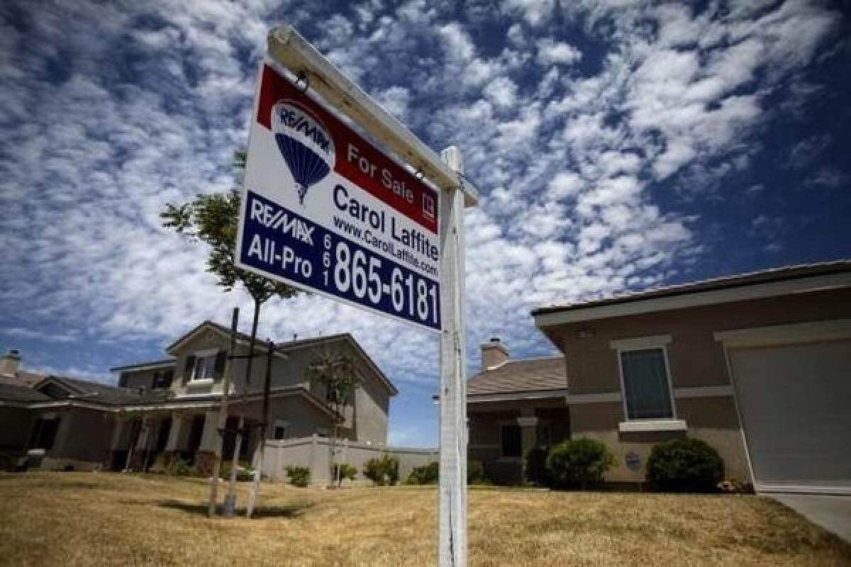 A new report from Zillow forecasts that home prices will bottom out around the country by the end of this year or early next year.