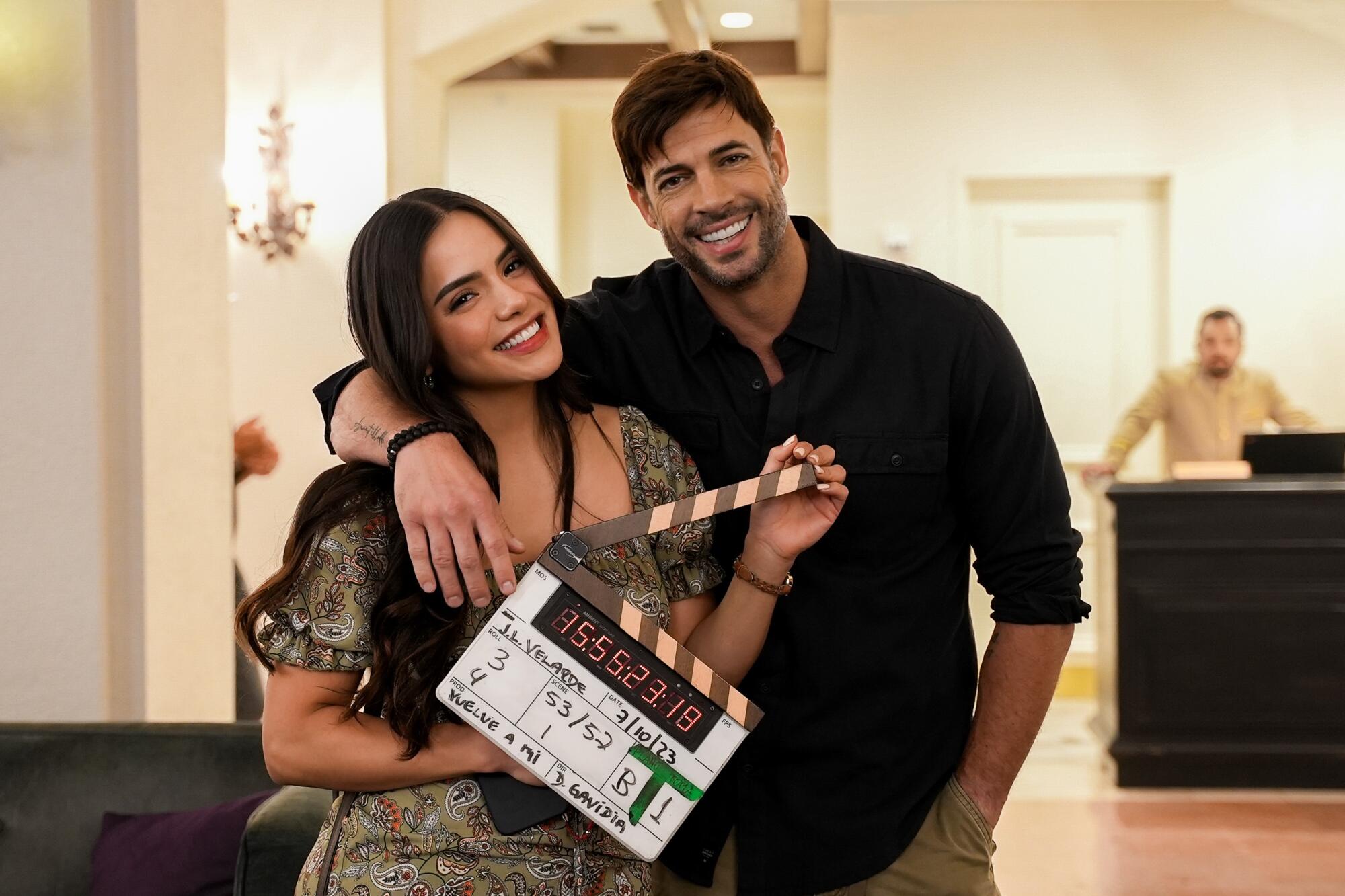 William Levy estrena 'Vuelve a mi' y ahora regresa con una desgarradora historia junto a Samadhi Zendejas - Los Angeles Times