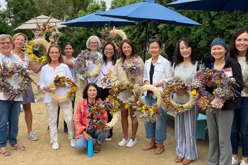 Participants at the Del Mar Mesa Garden Club’s recent sustainable dry wreath-making workshop.