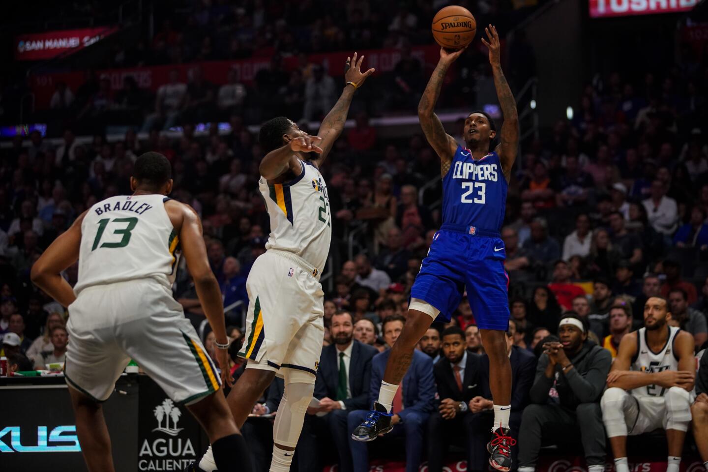 LOS ANGELES, CALIF. - NOVEMBER 03: LA Clippers guard Lou Williams (23) shoots the ball during a NBA game between the Utah Jazz and the LA Clippers at Staples Center on Sunday, Nov. 3, 2019 in Los Angeles, Calif. (Kent Nishimura / Los Angeles Times)