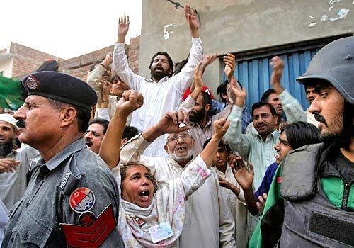 Benazir Bhutto in Lehore