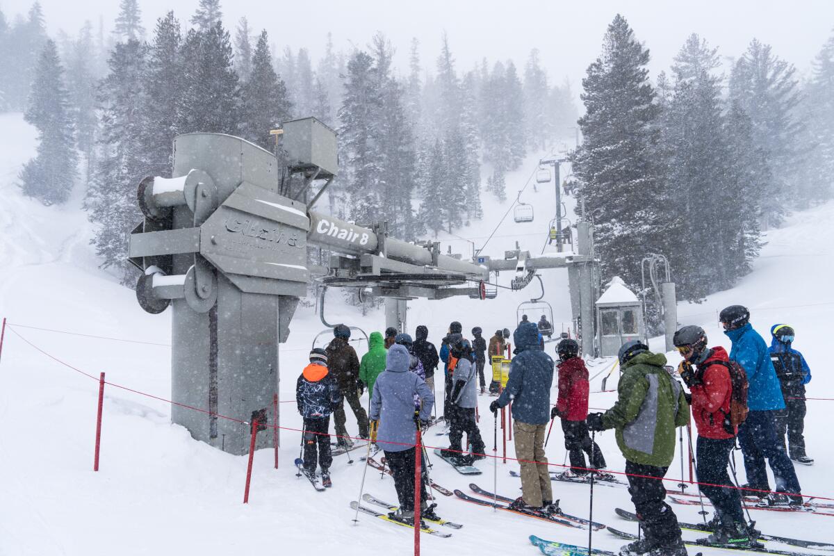 The most recent storm to hit California has brought 11 -14 inches of new snow to Mammoth Mountain. 