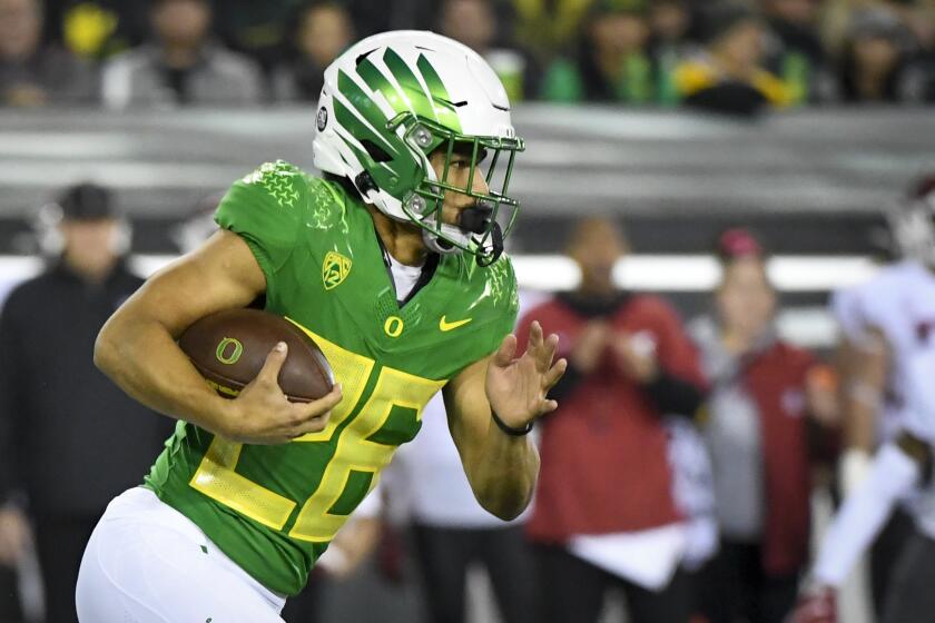 Oregon running back Travis Dye (26) during an NCAA college football game Saturday.