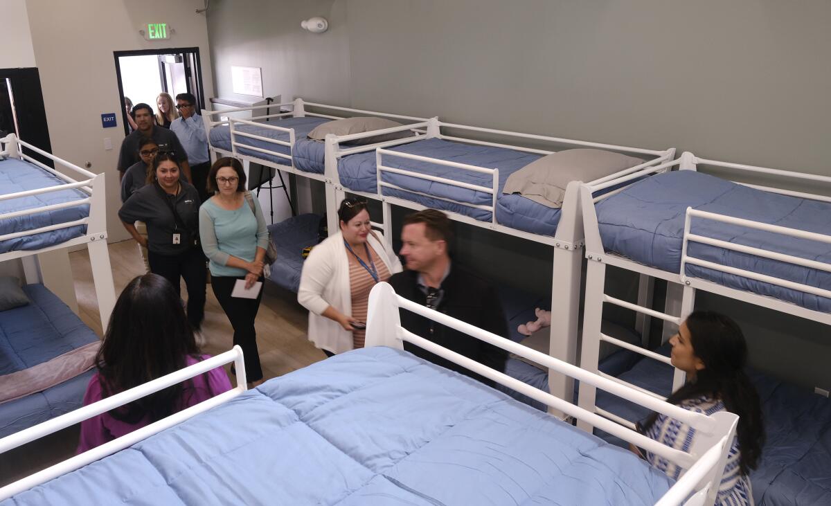 Oceanside finishes city's first year-round, 50-bed homeless shelter - The  San Diego Union-Tribune