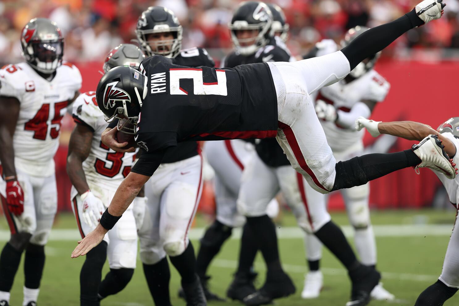 Atlanta Falcons score game-winning touchdown after review to stun