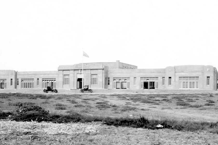 A very early photo of Pacific Beach School, 1580 Emerald St., when Emerald was a through street.