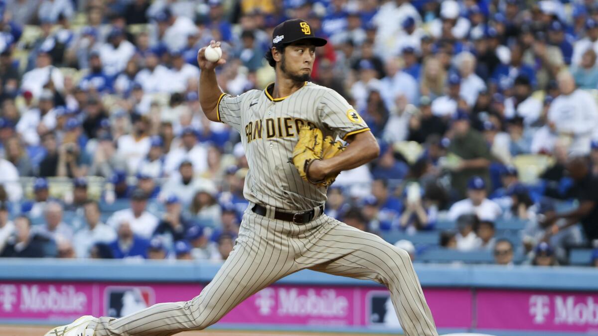 Yu Darvish overcomes ghosts of past in Padres' win over Dodgers - Los  Angeles Times