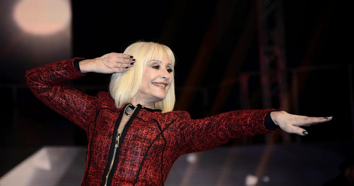 Muore a 78 anni la cantante italiana Raffaella Carr