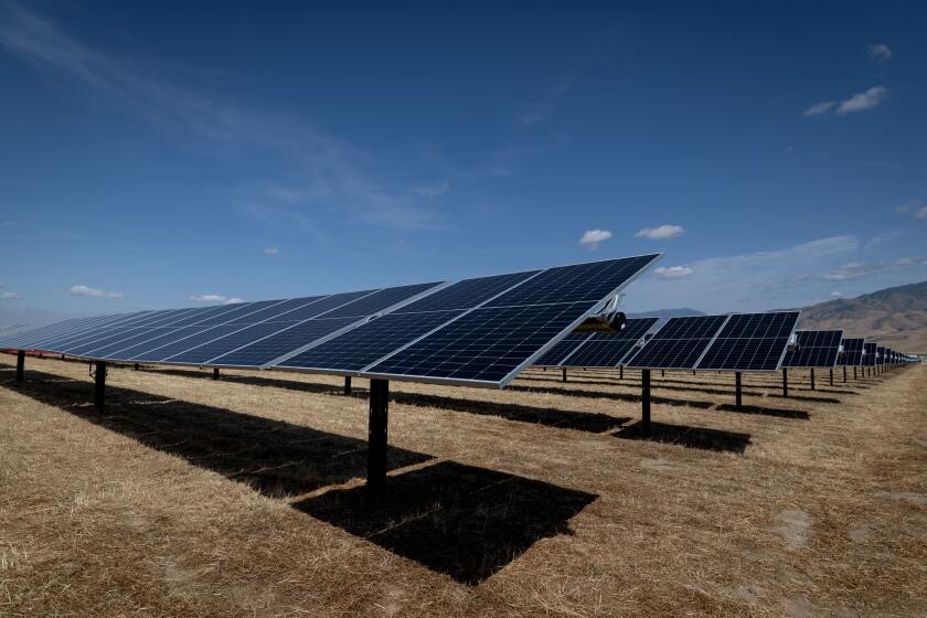 Arvin, CA - April 16: Solar panels as part of the Pastoria Solar Project during a tour of the Pastoria facilities on Thursday, April 16, 2026 in Arvin, CA. (Eric Thayer / Los Angeles Times)