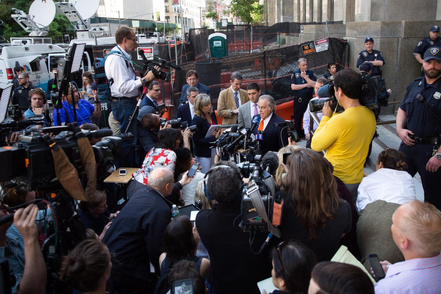 Harvey Weinstein surrenders to NYPD