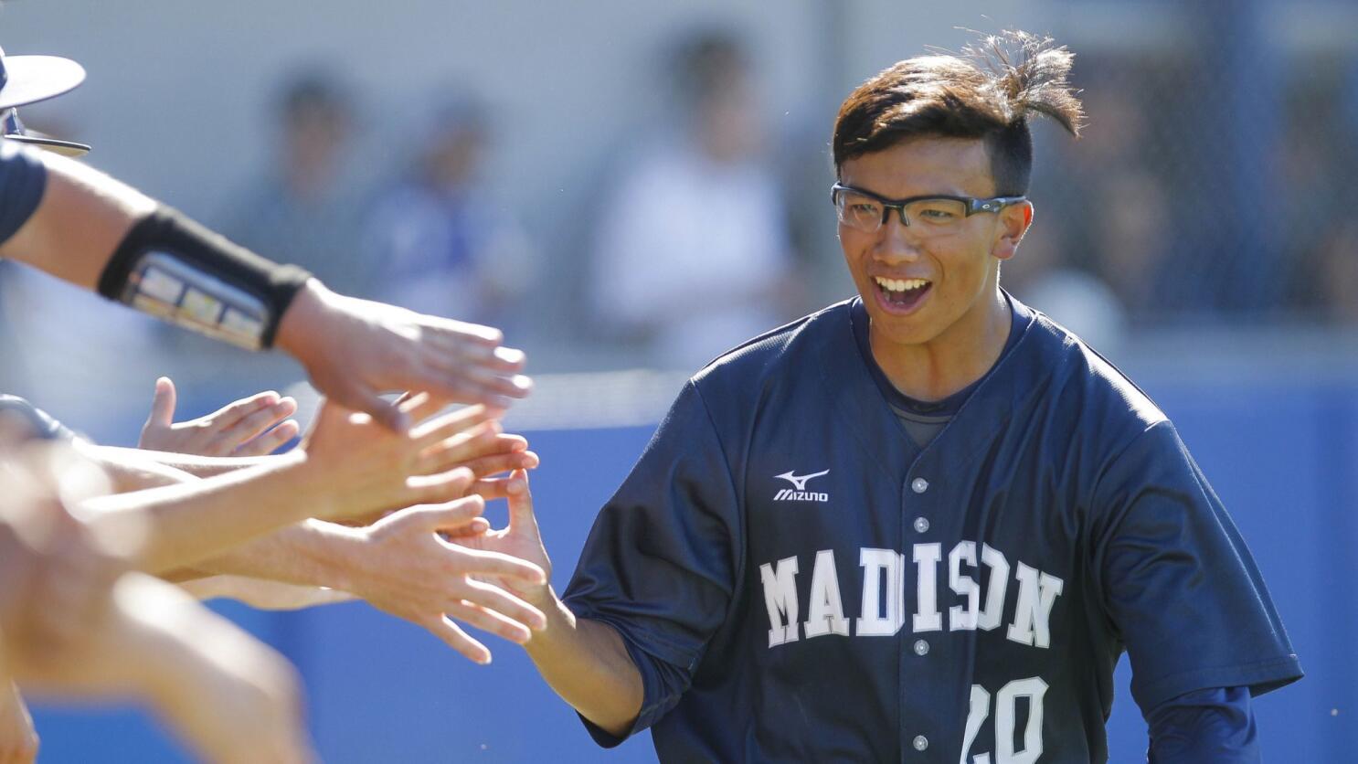 Abshier named Big West baseball pitcher of the week