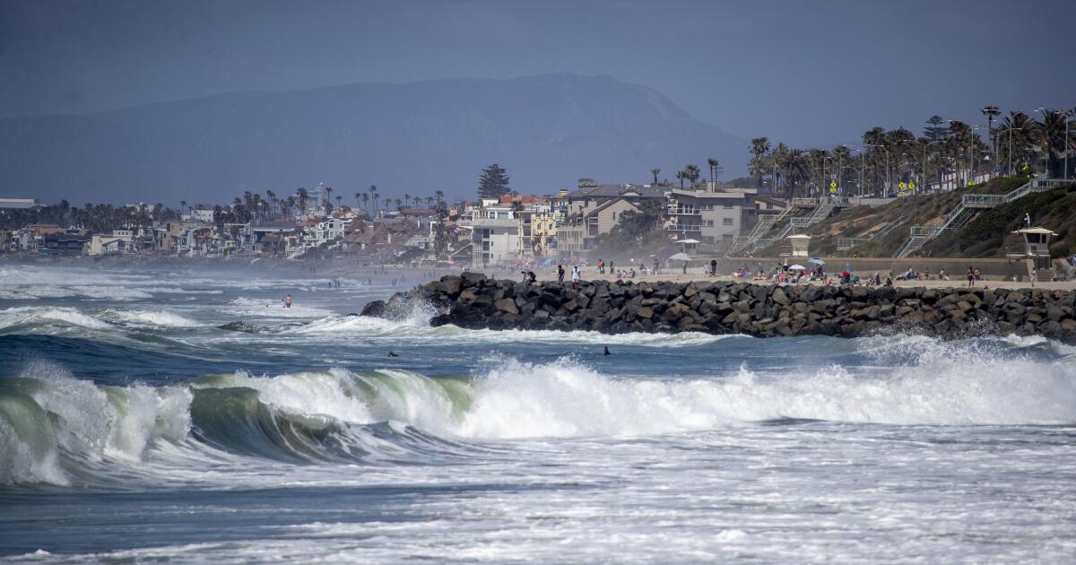 California seashore metropolis bans smoking in residences, condos