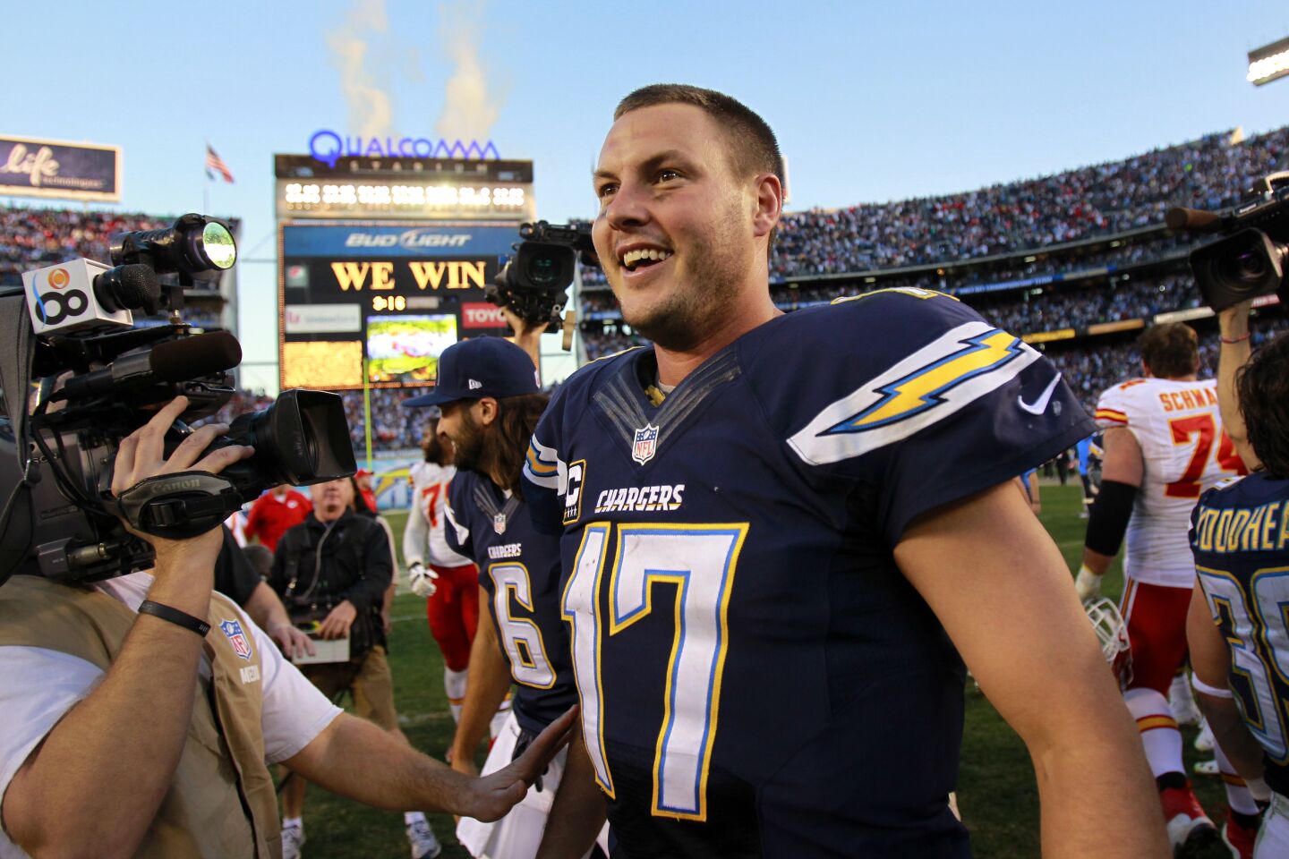 San Diego Chargers quarterback Philip Rivers celebrates after beating the Kansas City Chiefs 27-24 at Qualcomm Stadium on Dec. 29, 2013.