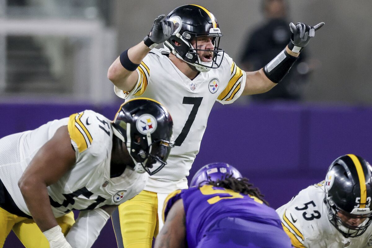 Pittsburgh Steelers quarterback Ben Roethlisberger signals during a loss to the Minnesota Vikings on Dec. 9.