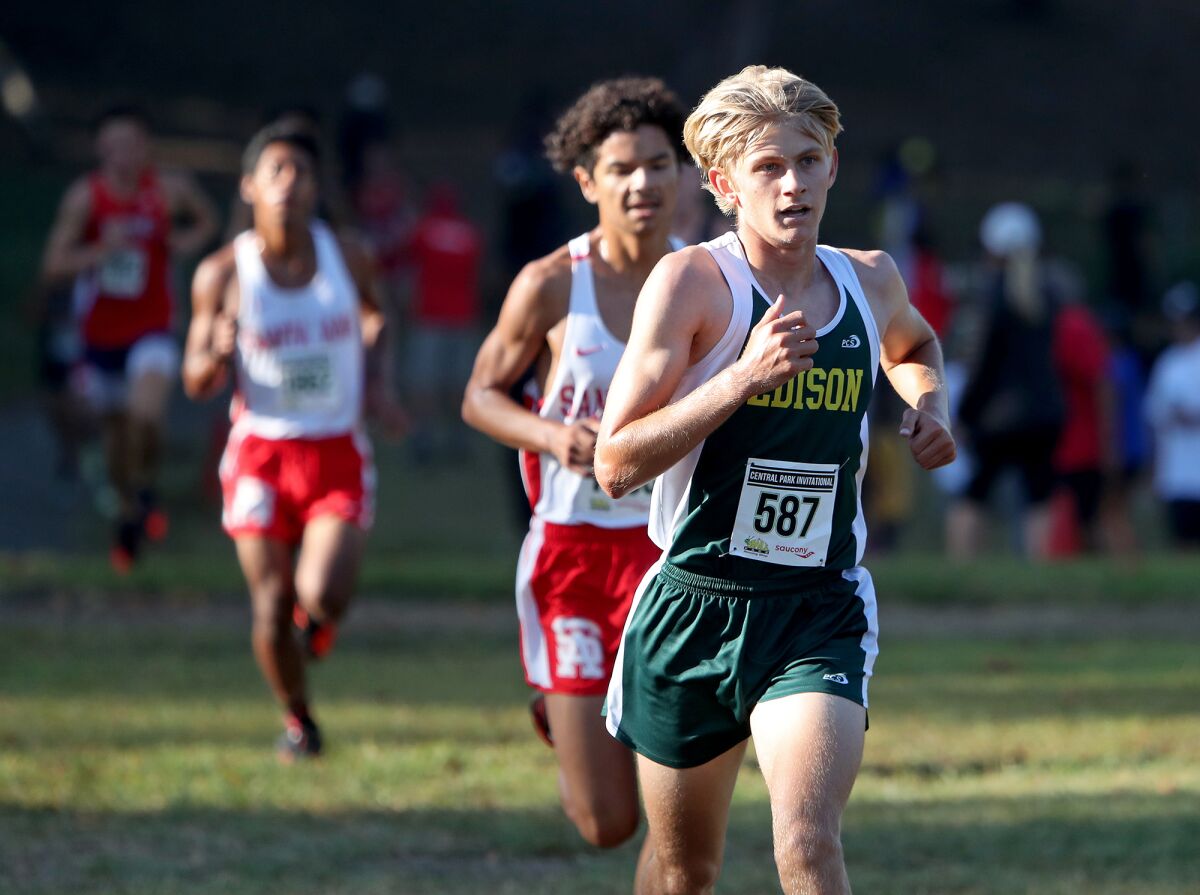 Edison's Wylie Cleugh places sixth in the Central Park Invitational boys' Section 1 race in 15:30.0.
