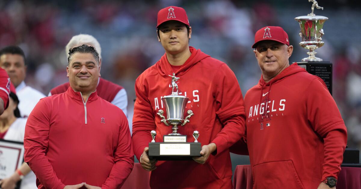 Shohei Ohtani reçoit le prix de MVP de l’équipe ;  Les fans des Angels scandent “Vendez l’équipe”