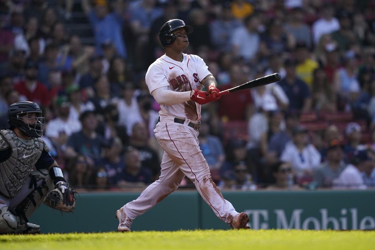 Rafael Devers looking to stay in the strike zone