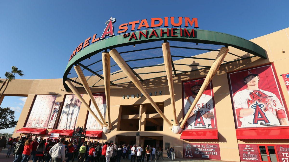 New Anaheim council means fresh look at Angel Stadium's future – Orange  County Register