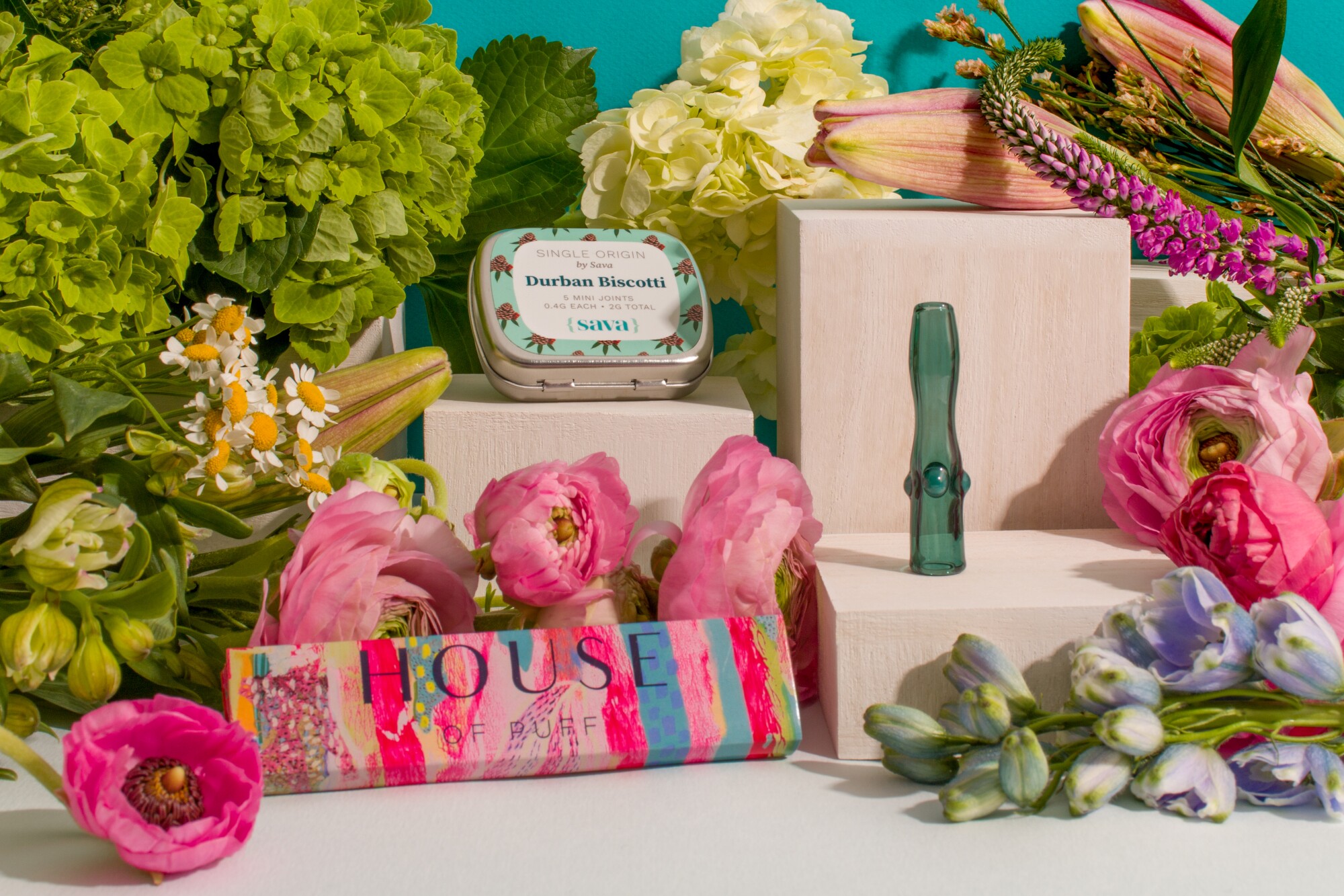 Summer Gift Guide - Image magazine 2022: House of Puff x Sava.