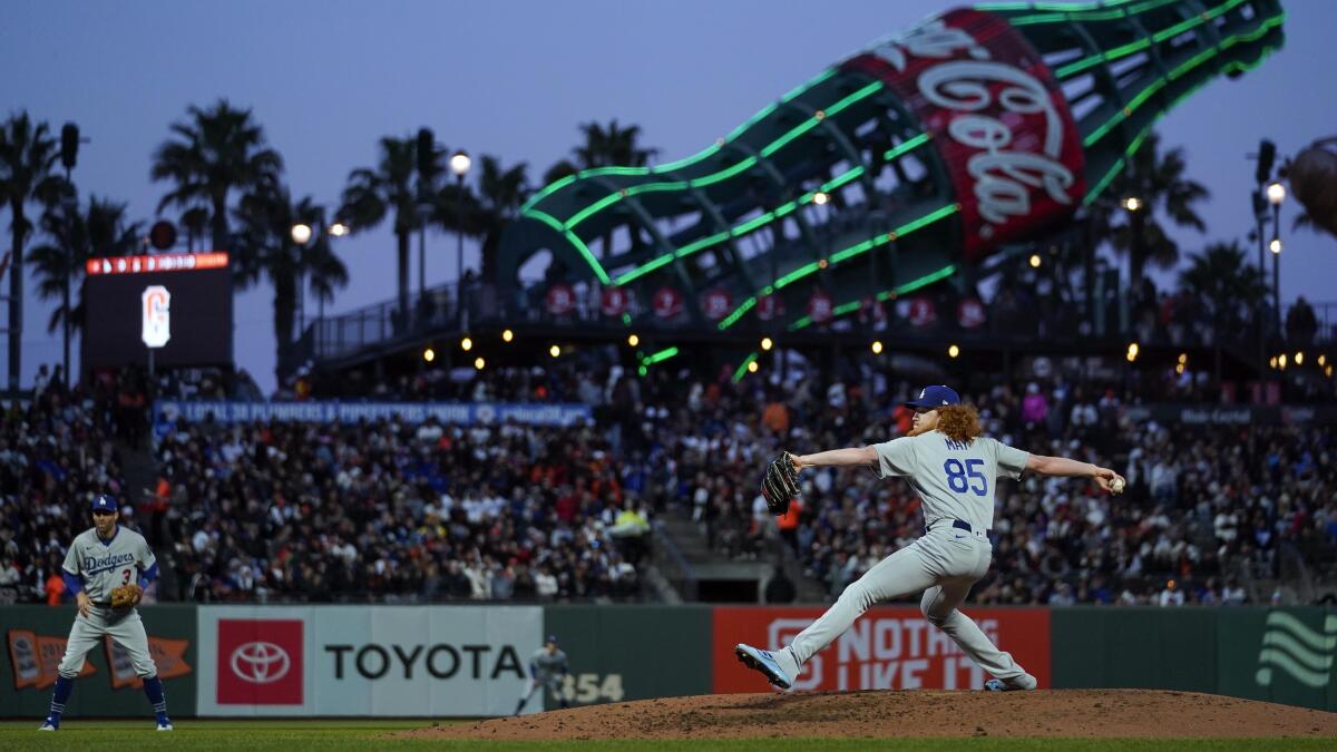 What the Dodgers and the Giants Mean to Californians - The New
