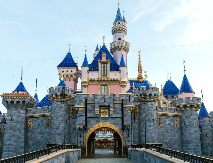 Disneylands Sleeping Beauty Castle Reappears With Vibrant Colors And