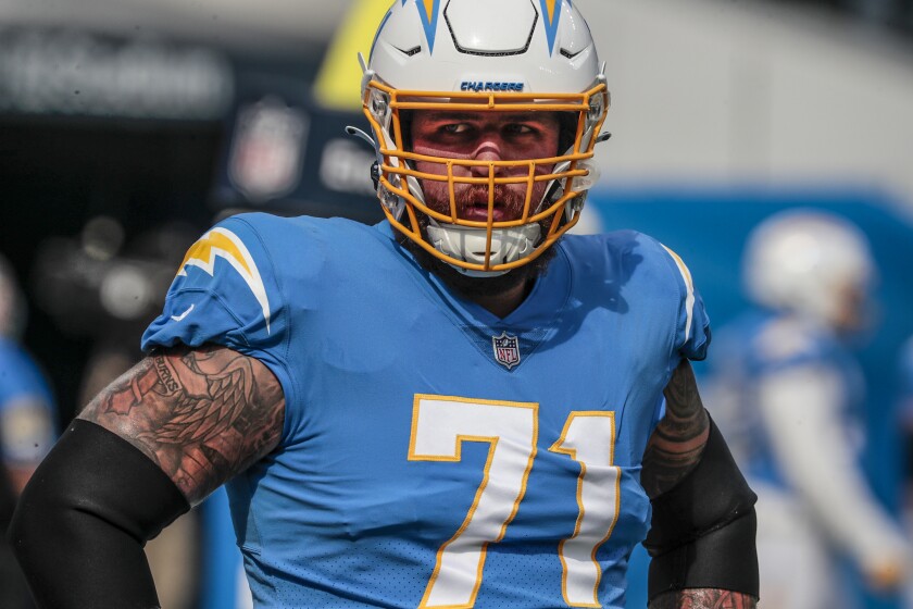 Chargers offensive guard Matt Feiler.