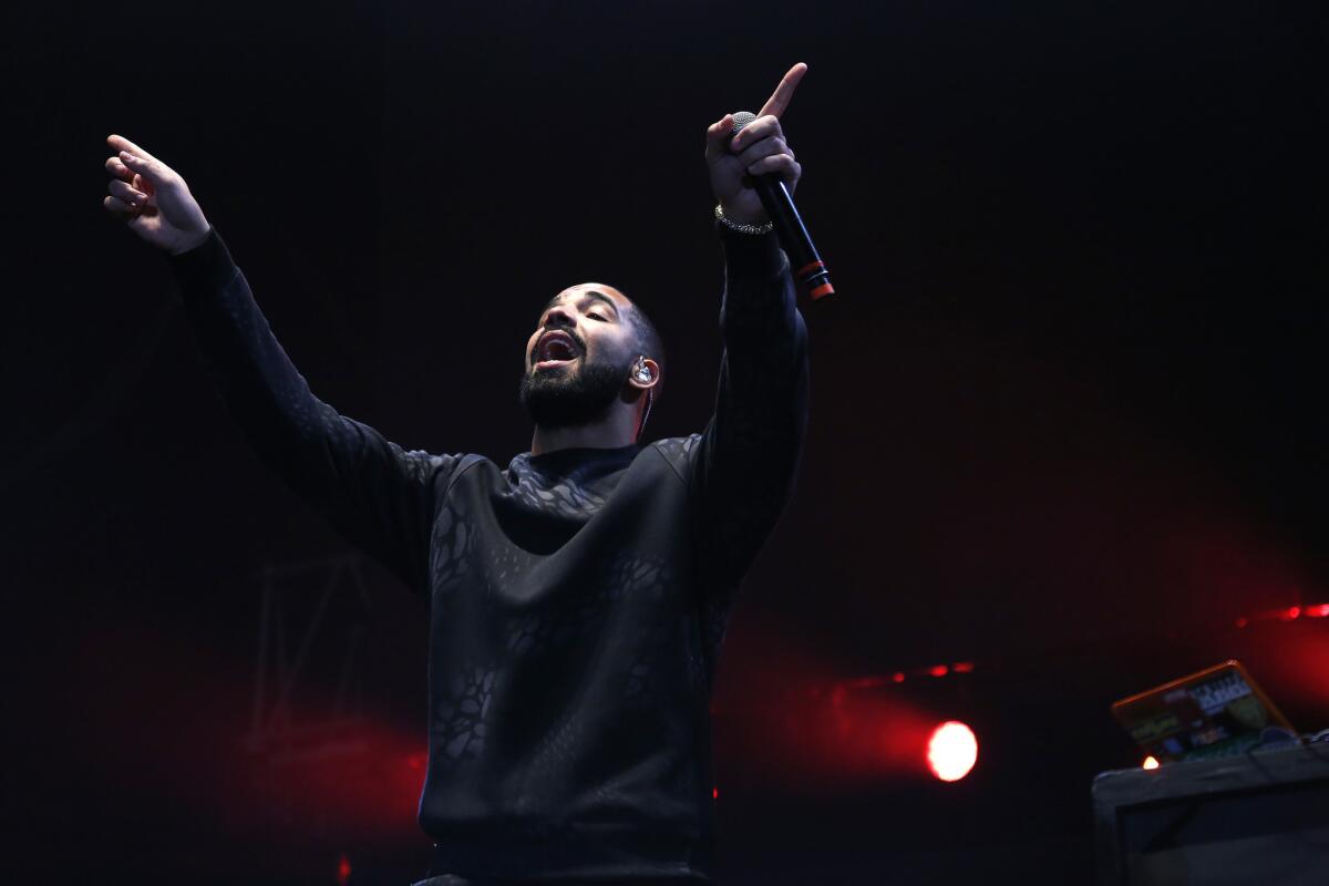Drake performs at the Forum on Nov. 8, 2015. (Rick Loomis / Los Angeles Times)