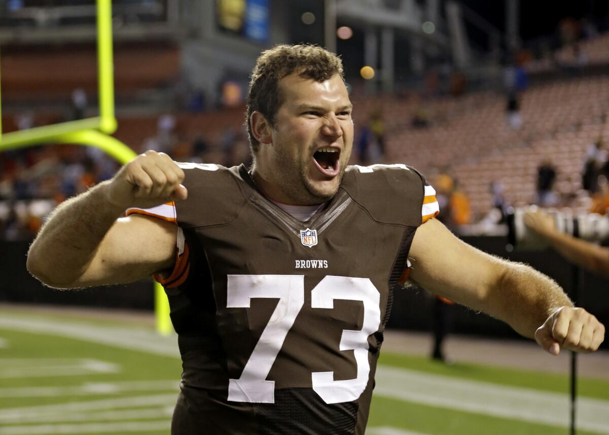 Browns tackle Joe Thomas was an iron man, Cleveland's own on his NFL  journey to the Hall of Fame - The San Diego Union-Tribune