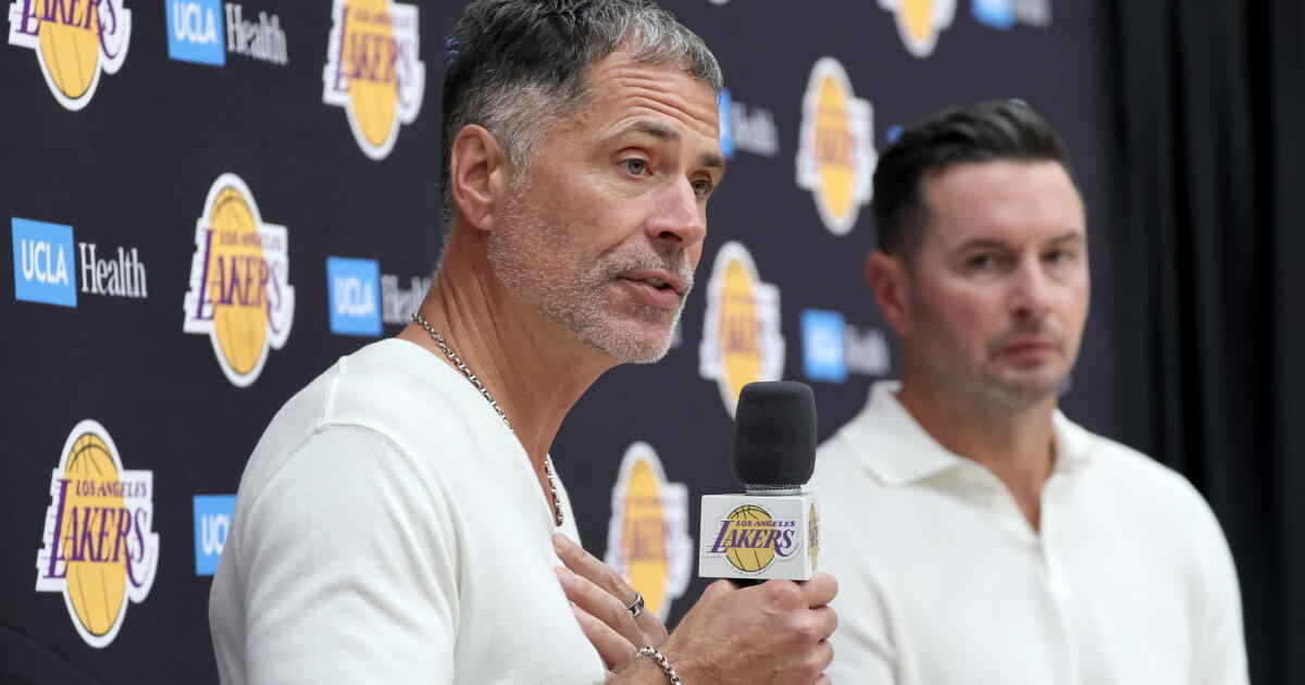 Lakers' new era opens with a thanks for the LeBron James era