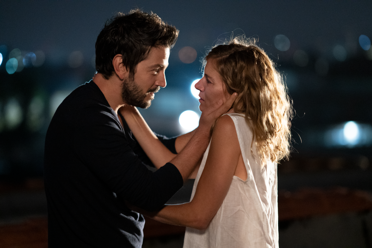 Diego Luna and Sienna Miller in a scene from "Wander Darkly."