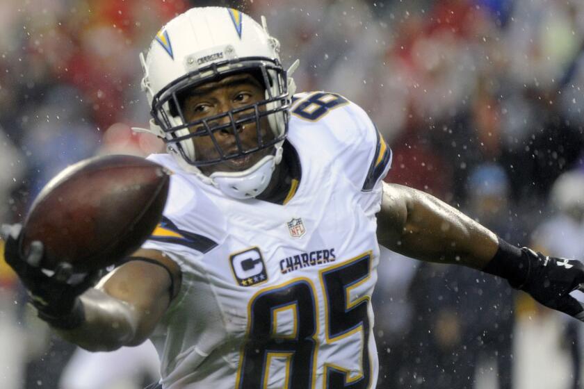 ADVANCED FOR RELEASE SATURDAY, DECEMBER 19, 2015 FILE - This Dec. 13, 2015 file photo shows San Diego Chargers tight end Antonio Gates (85) making a catch during the first half of an NFL football game against the Kansas City Chiefs in Kansas City, Mo. The San Diego Chargers will play the Miami Dolphins on Sunday, Dec. 20, 2015, in what could be the Chargers' final game at Qualcomm Stadium. (AP Photo/Ed Zurga, file) ORG XMIT: NY189