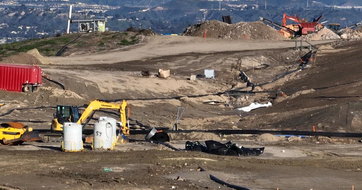 One injured after hose bursts at Chiquita Canyon landfill