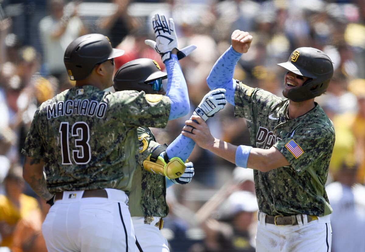 Manny Machado has Manny Machado-esque response to Dodgers' sweep of Padres