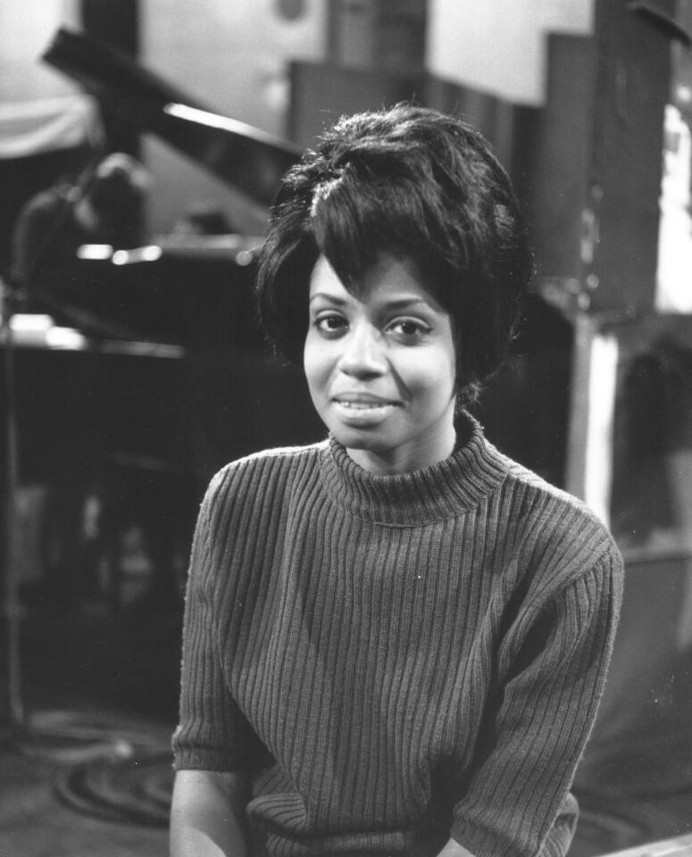 Fontella Bass, singer of "Rescue Me," died at the age of 72.
