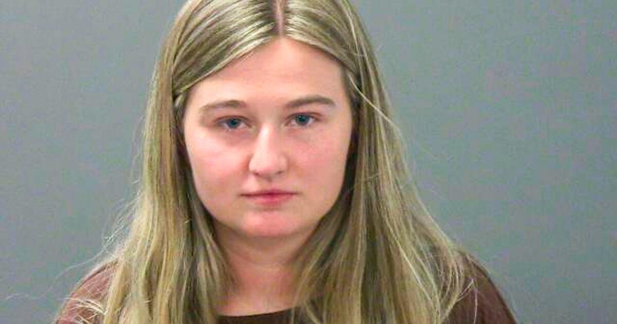 Kendra Duggar, esposa de Joseph Duggar, foi presa sob a acusação de colocar crianças em perigo