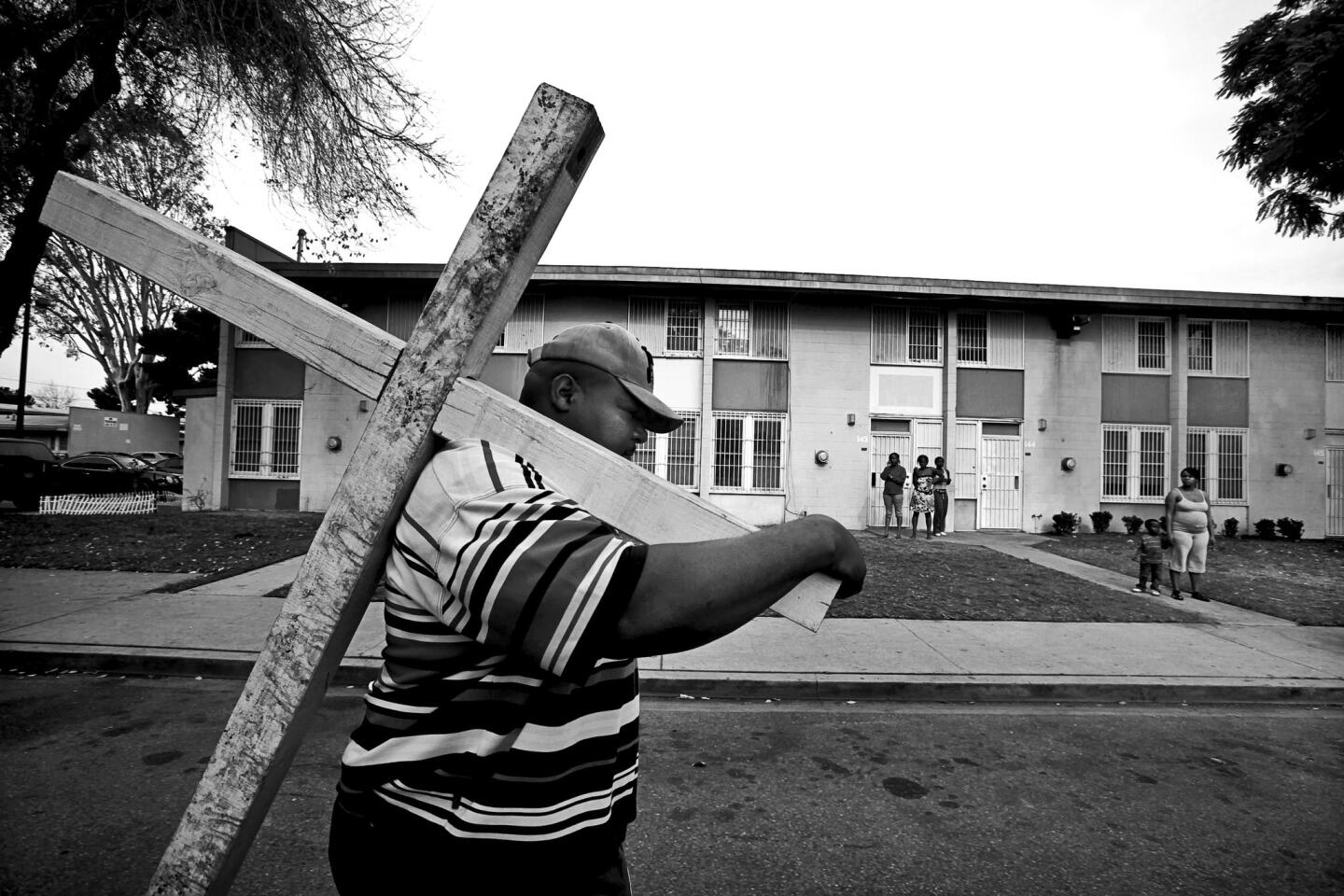 2011 Pulitzer Prize - Feature Photography