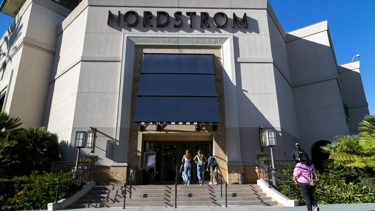 Canoga Park Nordstrom raided by 'flash mob' of 30-plus people By
