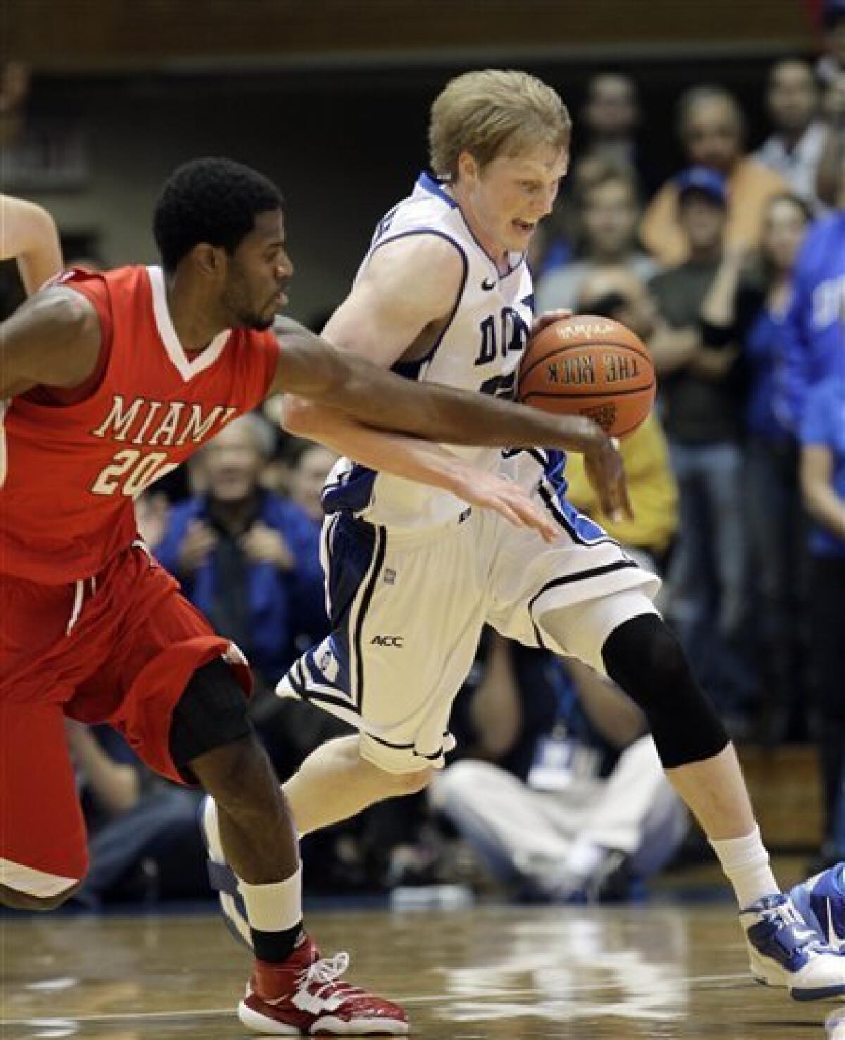 Curry leads No. 1 Duke to 79-45 rout of RedHawks