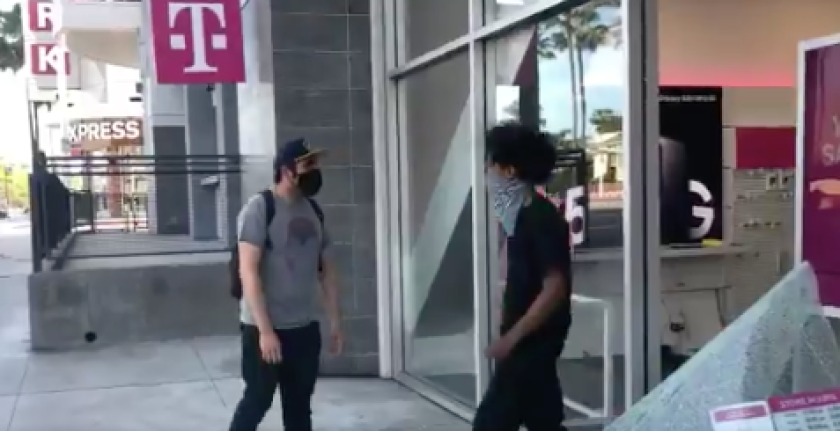 Get Long Beach Hit Hard By Looters As Crowds Roam Through Downtown For Android Wallpaper Long Beach Hit Hard By Looters As Crowds Roam Through Downtown For iPhone