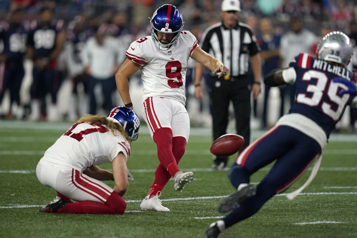 Patriots fall to Giants on last-minute field goal in preseason opener