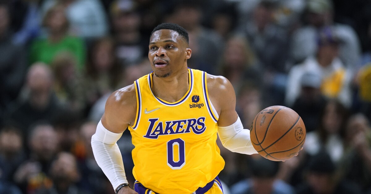 Russell Westbrook to physical exercise his option, stay a Laker