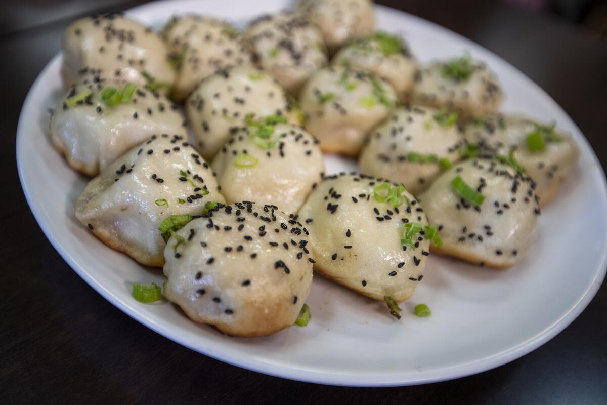 Sheng jian bao from Kang Kang Food Court