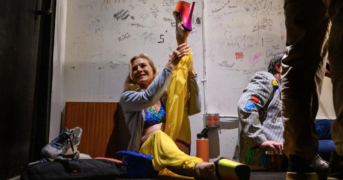 65 yaşından sonra nasıl formda kalıyorsunuz? Bize benzersiz rutininizden bahsedin