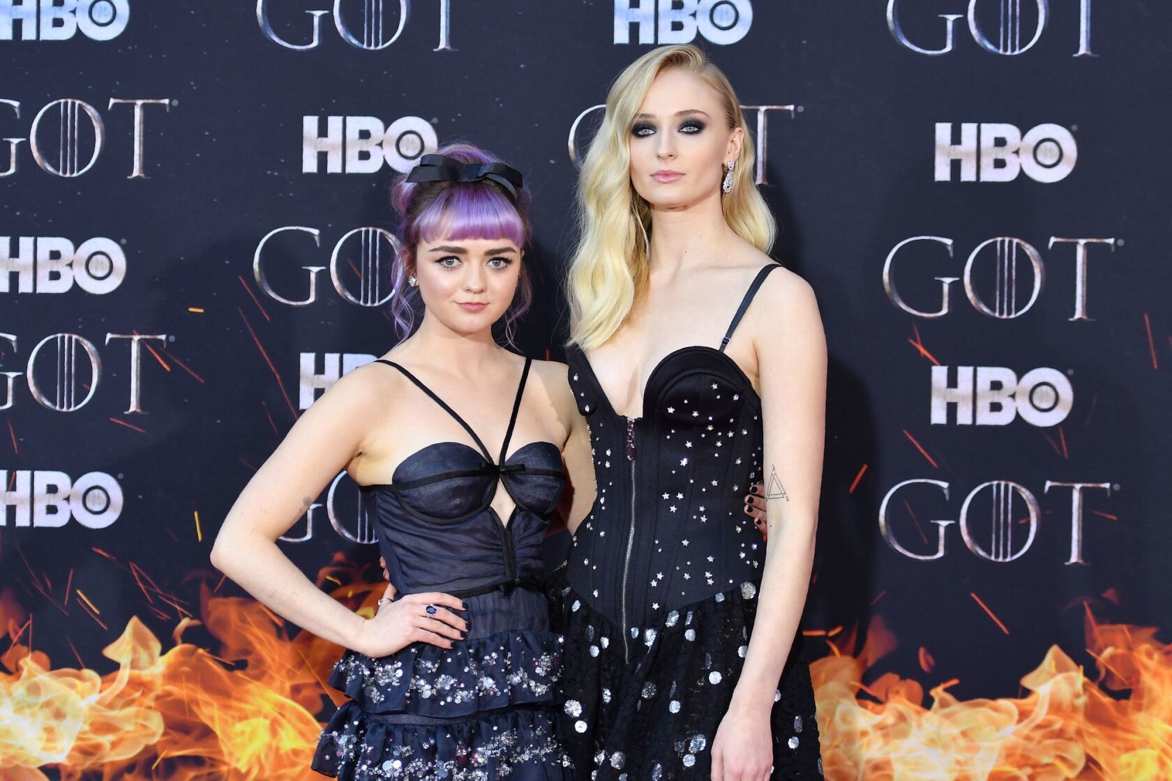 Star Studded Game Of Thrones Premiere Treats Fans To A Preview