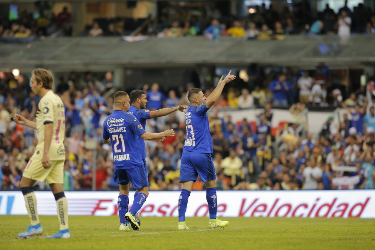 Cruz Azul se corona campeón de la liga mexicana de fútbol después de 23 años